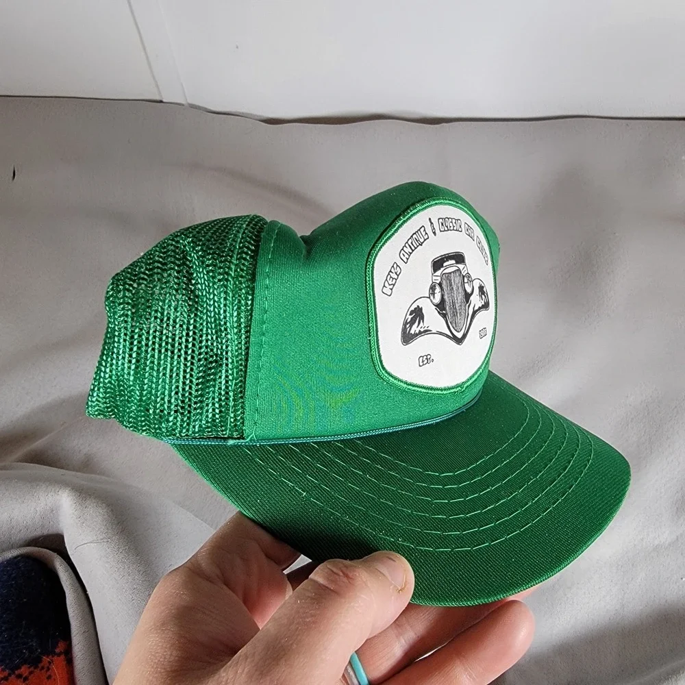 VINTAGE TRUCKER HAT - UNWORN  -‎ SNAPBACK - 1986 KEV'S Antique Classic Car Club